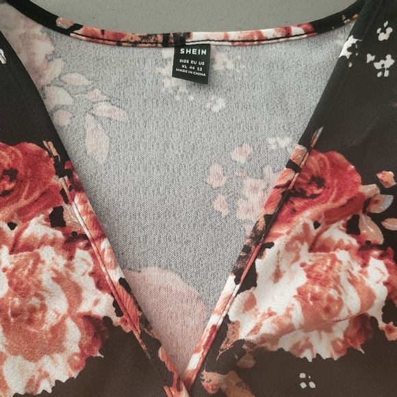 Shein | Floral Print Deep V Body Suit - Picture 2 of 4